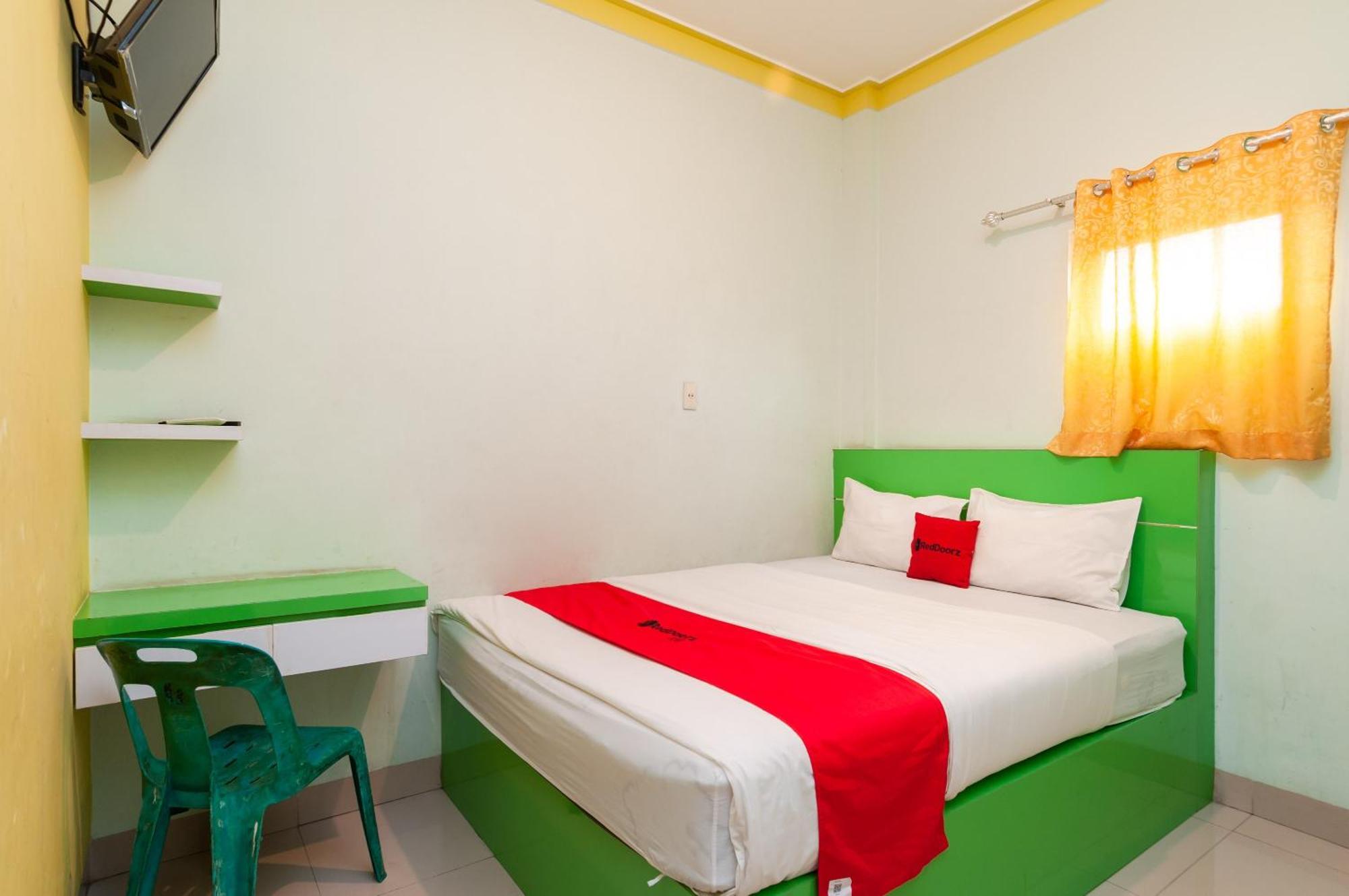 Reddoorz Syariah At Dinda Residence Medan Bagian luar foto